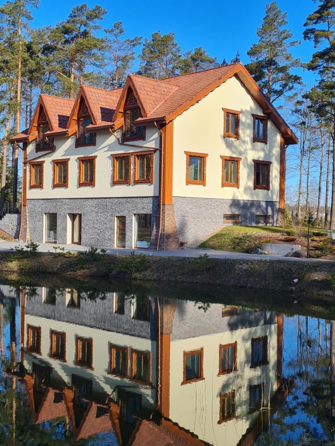 Grundenberga Hotel With Self Check-In Baldone Exteriör bild