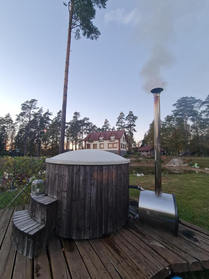 Grundenberga Hotel With Self Check-In Baldone Exteriör bild