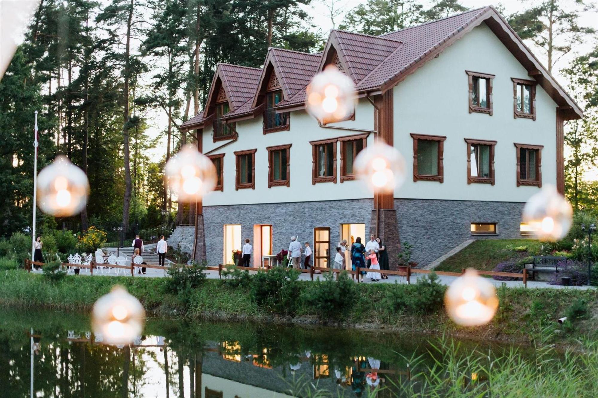 Grundenberga Hotel With Self Check-In Baldone Exteriör bild